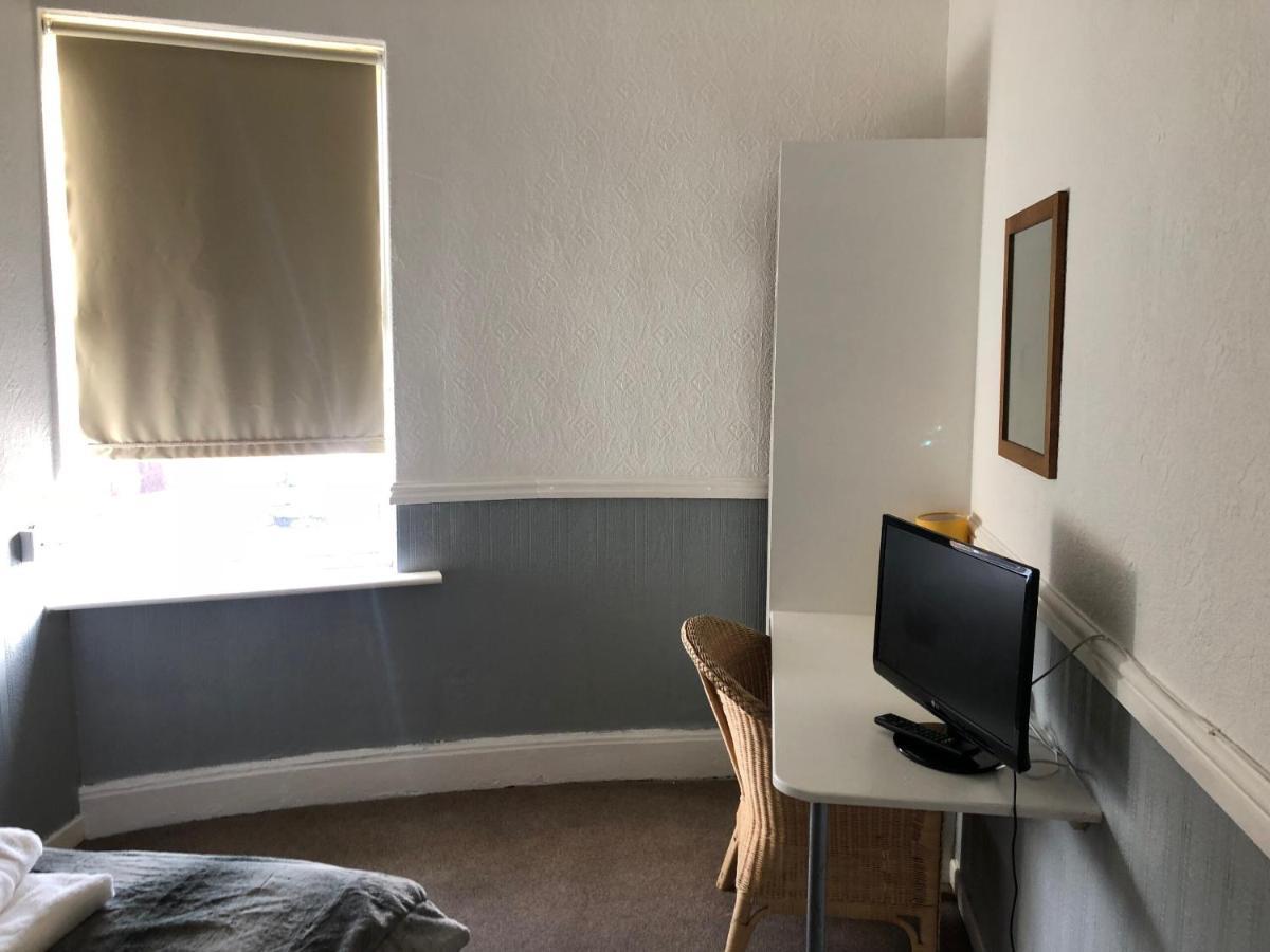 The Banjo Guesthouse Bootle  Quarto foto